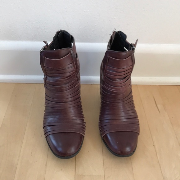 SAM EDELMAN CIRCUS TALON ANKLE BOOTS - Picture 3 of 7